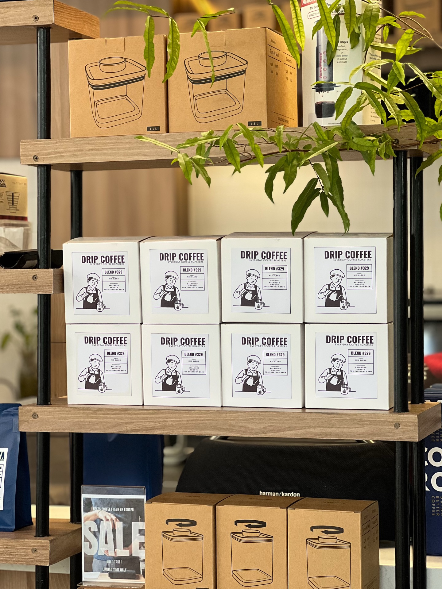 Everyday Coffee Roasters Hilltop Studio — table setting