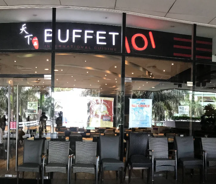 Buffet 101 Robinsons Magnolia restaurant in Quezon City - exterior view and dining atmosphere