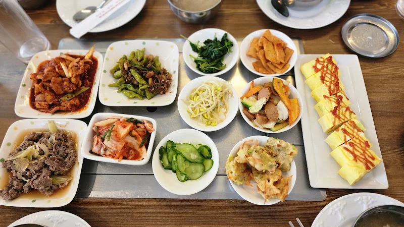 Chef Oppa restaurant in Quezon City