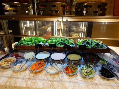 Fresh International Buffet | Solaire Resort North - Seafood in UP Town Center, Quezon City