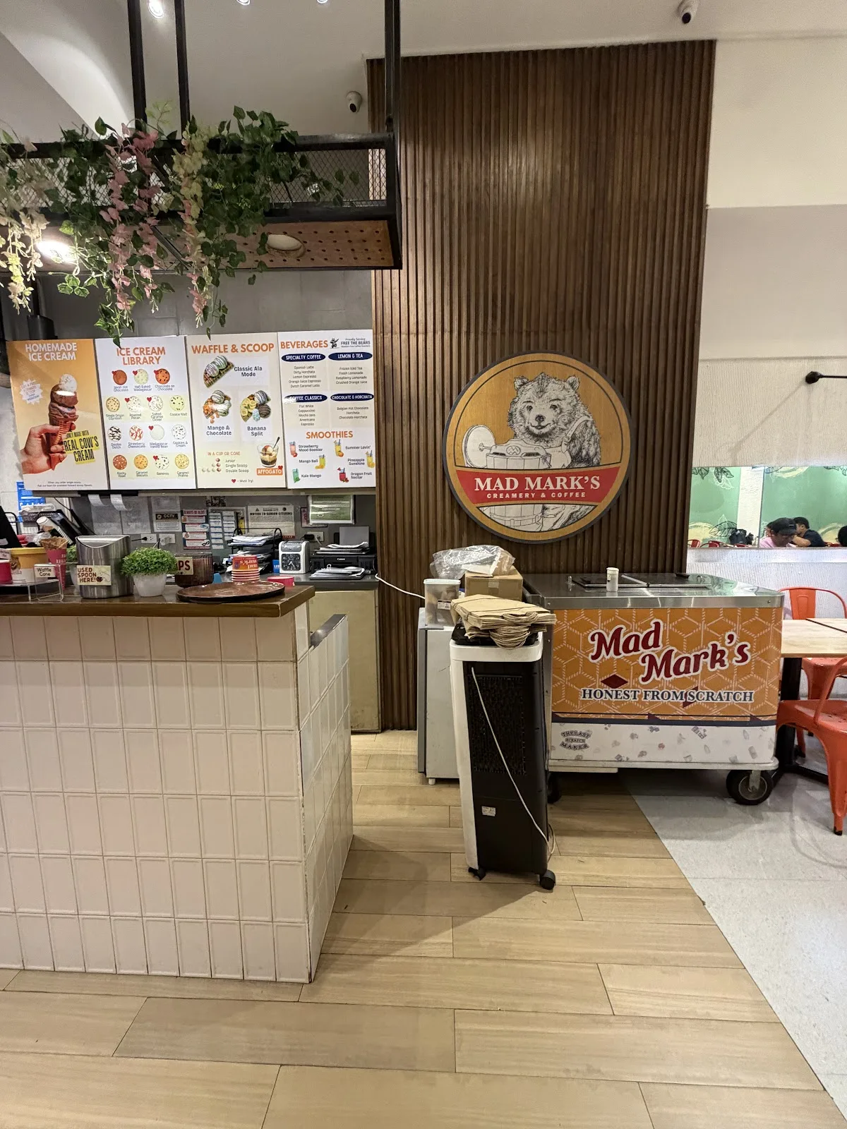 Mad Mark's Creamery SM North Edsa, North Tower - Restaurant in Fisher Mall, Quezon City