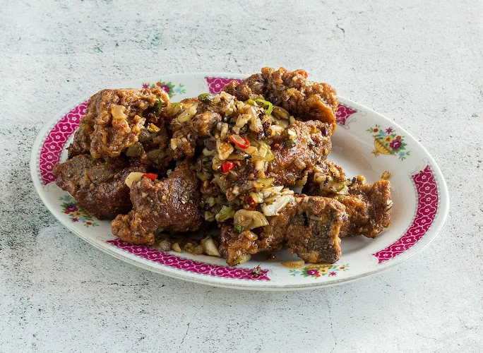 Minghs Chinese Cuisine restaurant in Quezon City