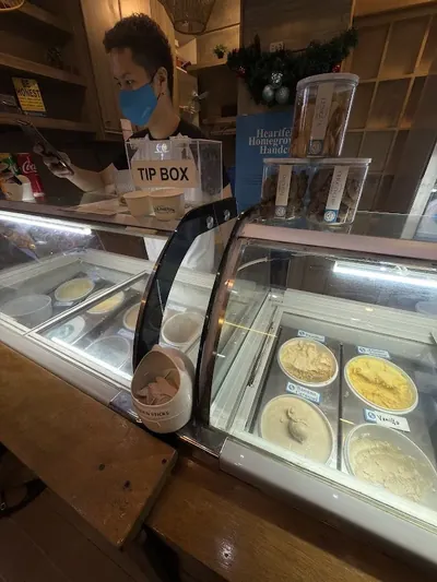 MR. JEEPNEY - Ice Cream in Maginhawa, Quezon City