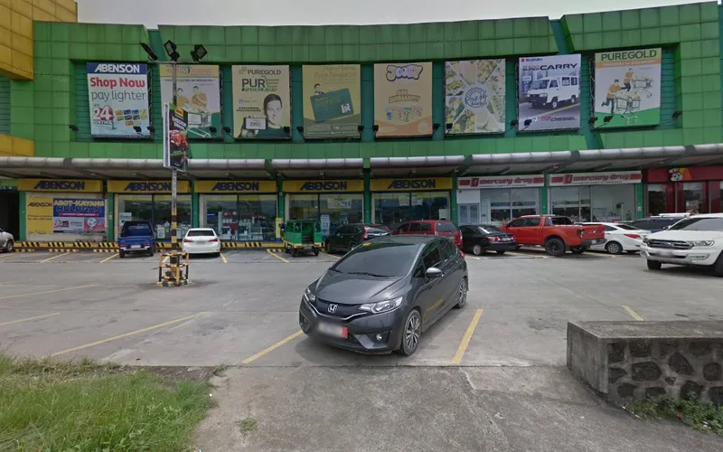 Paotsin Savemore Novaliches
