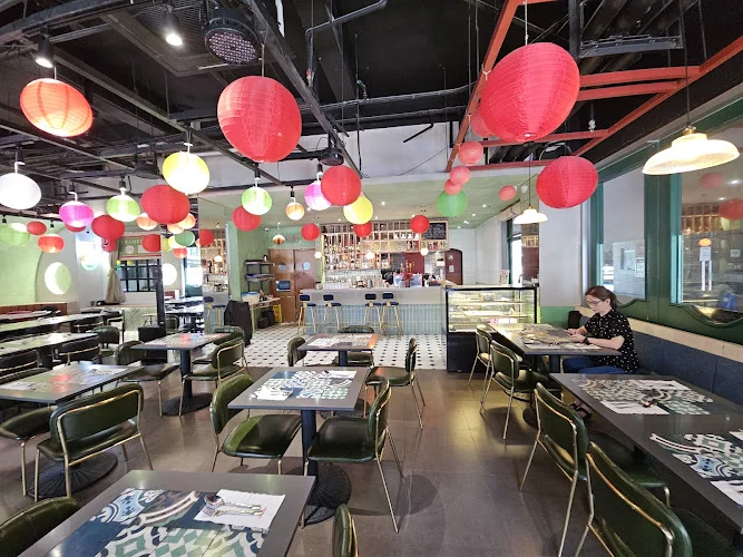 Red Wok restaurant in Quezon City