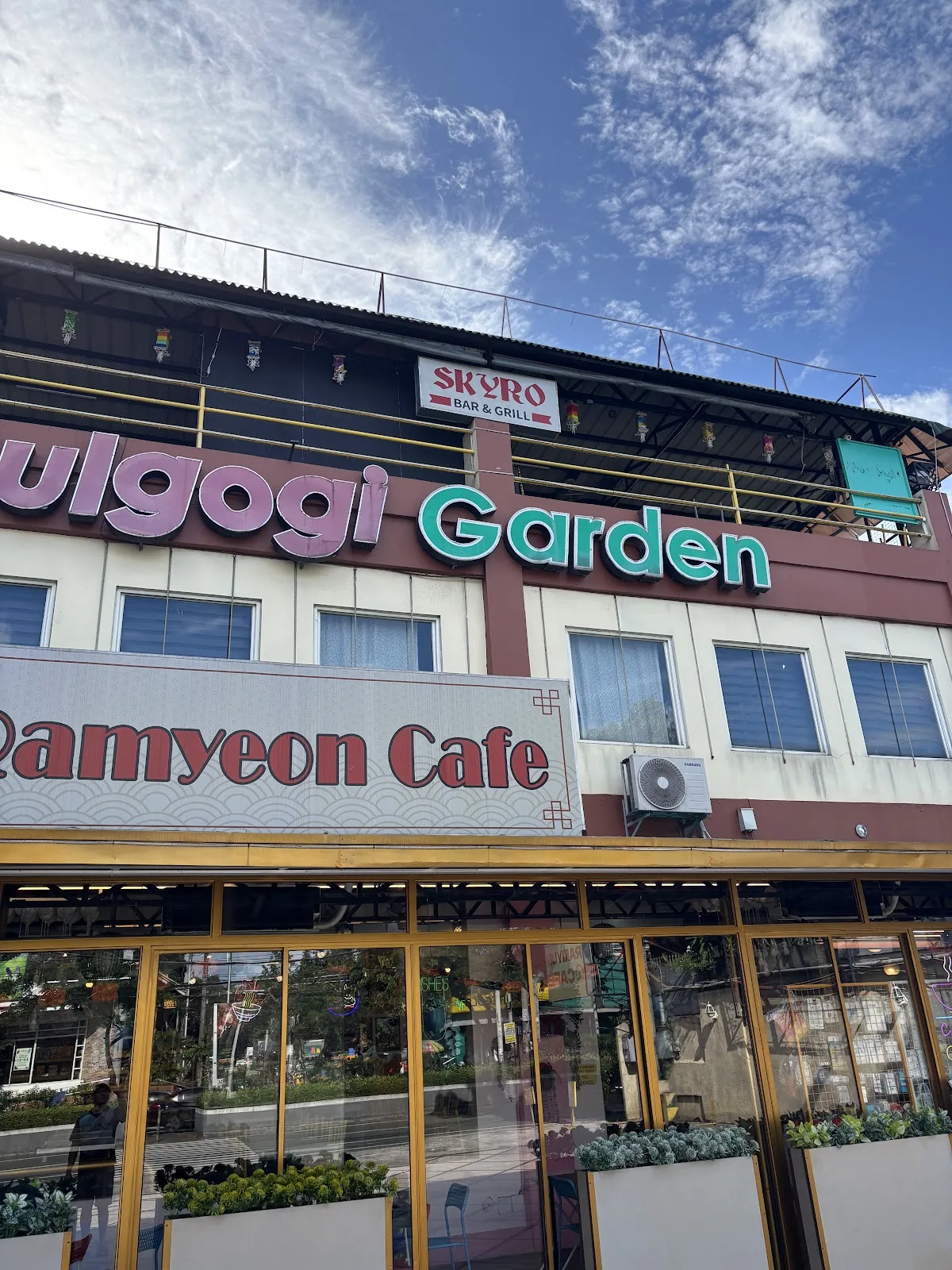 Skyro Bar & Grill - Grill in Kalayaan Avenue, Quezon City