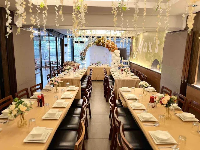 Maxs Restaurant Matalino restaurant in Quezon City