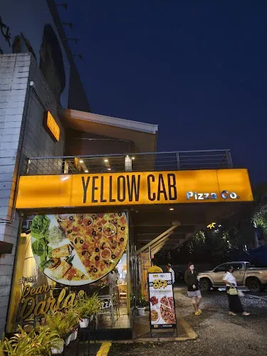 Yellow Cab Pizza Co Visayas Ave restaurant in Quezon City