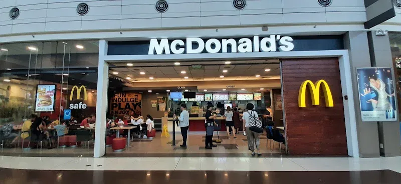 Mcdonalds Tandang Sora restaurant in Quezon City