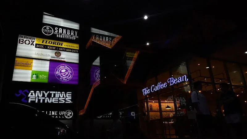 Banawe Lifestyle Center restaurant in Quezon City