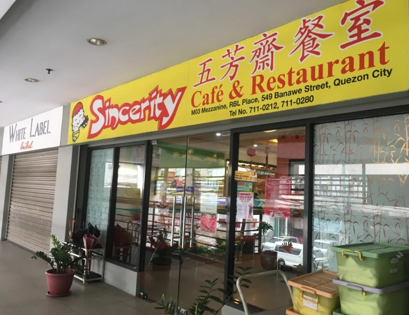 Sincerity Cafe and Restaurant serving fried chicken and Chinese comfort food in Banawe, Quezon City